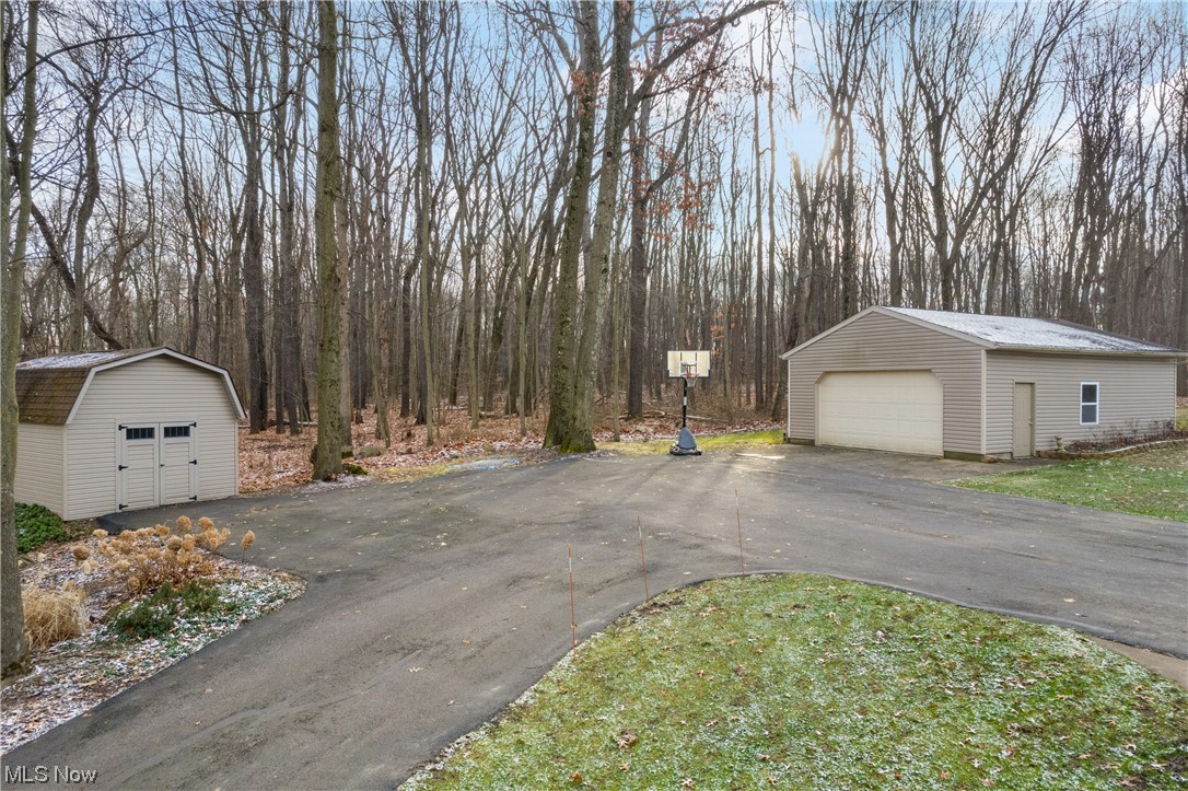 1350 Highwood Drive