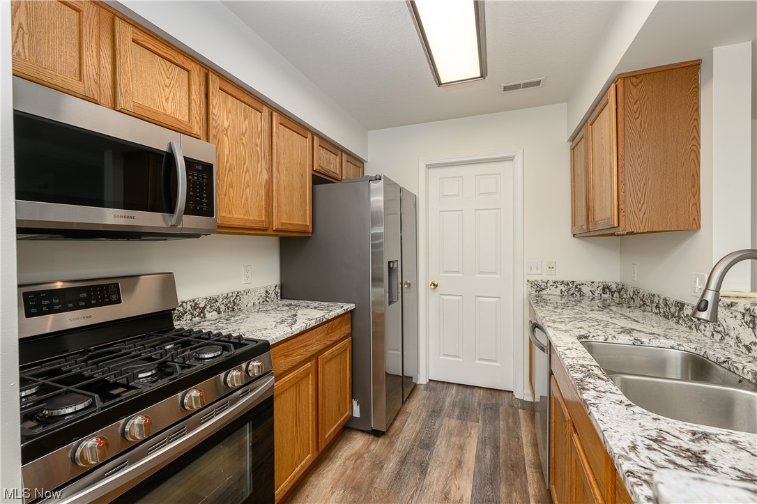 2864 Pintail Court