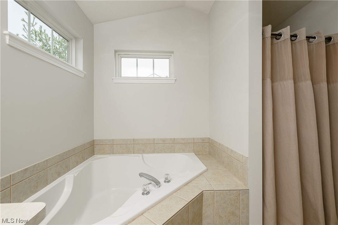 2864 Pintail Court