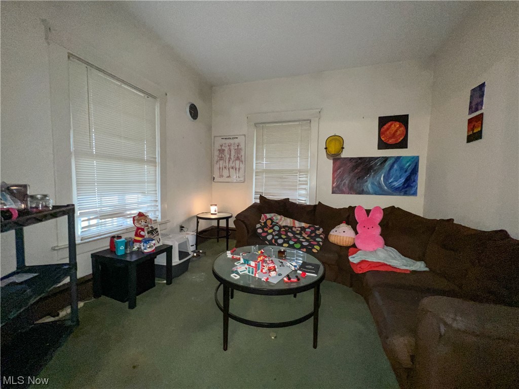 6440 S Pricetown