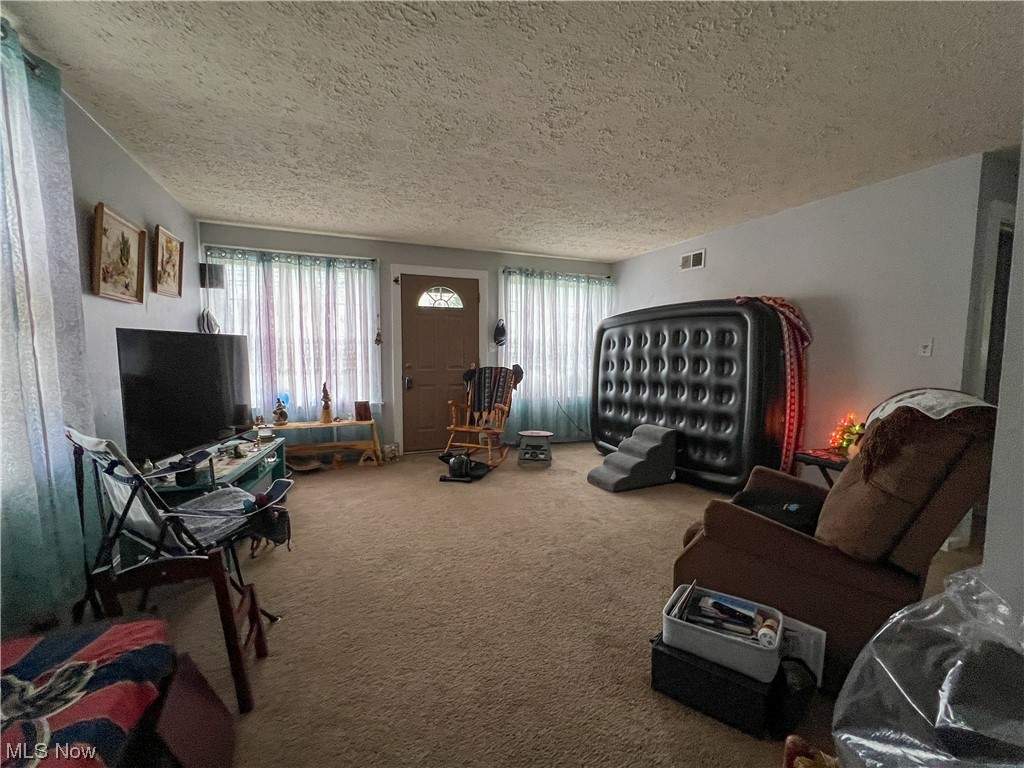 6440 S Pricetown