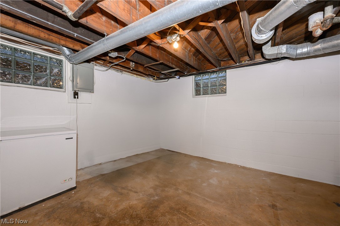 3143 Oakwood Drive