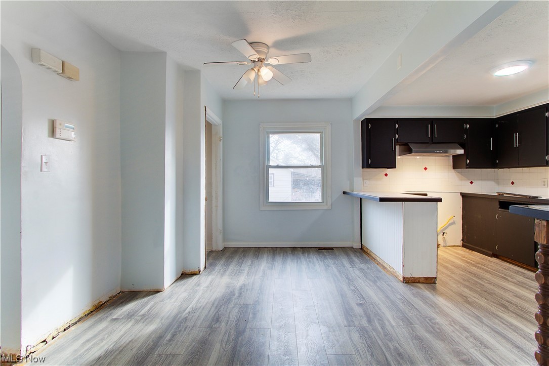 423 Gobel NE