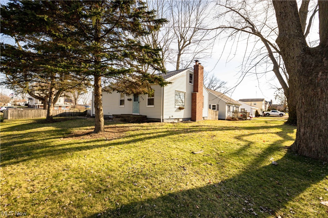 232 Stewart Avenue NW