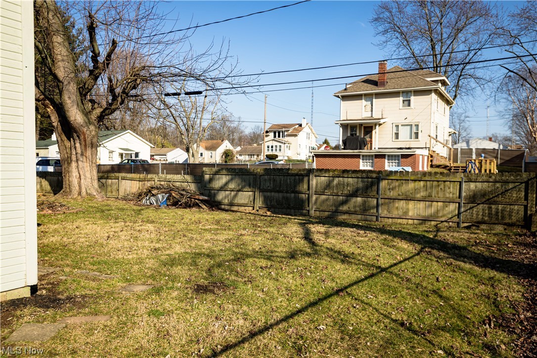 232 Stewart Avenue NW