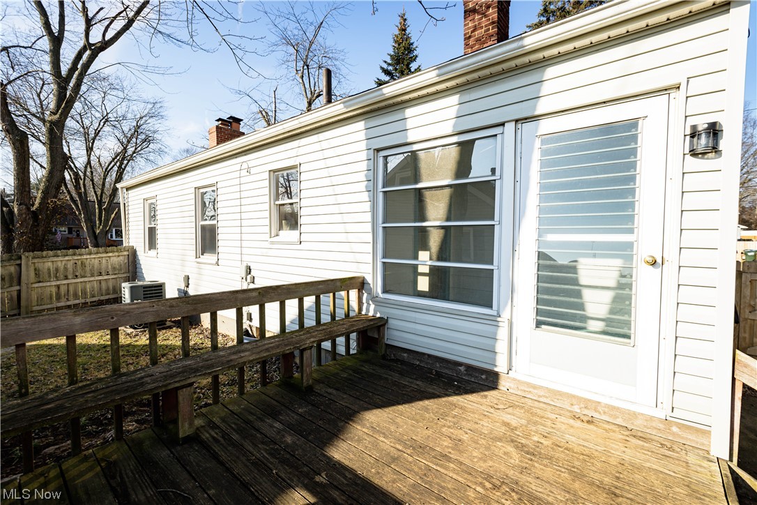 232 Stewart Avenue NW
