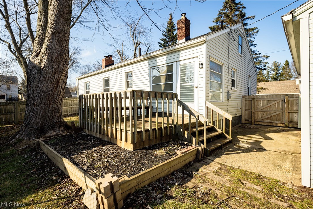 232 Stewart Avenue NW