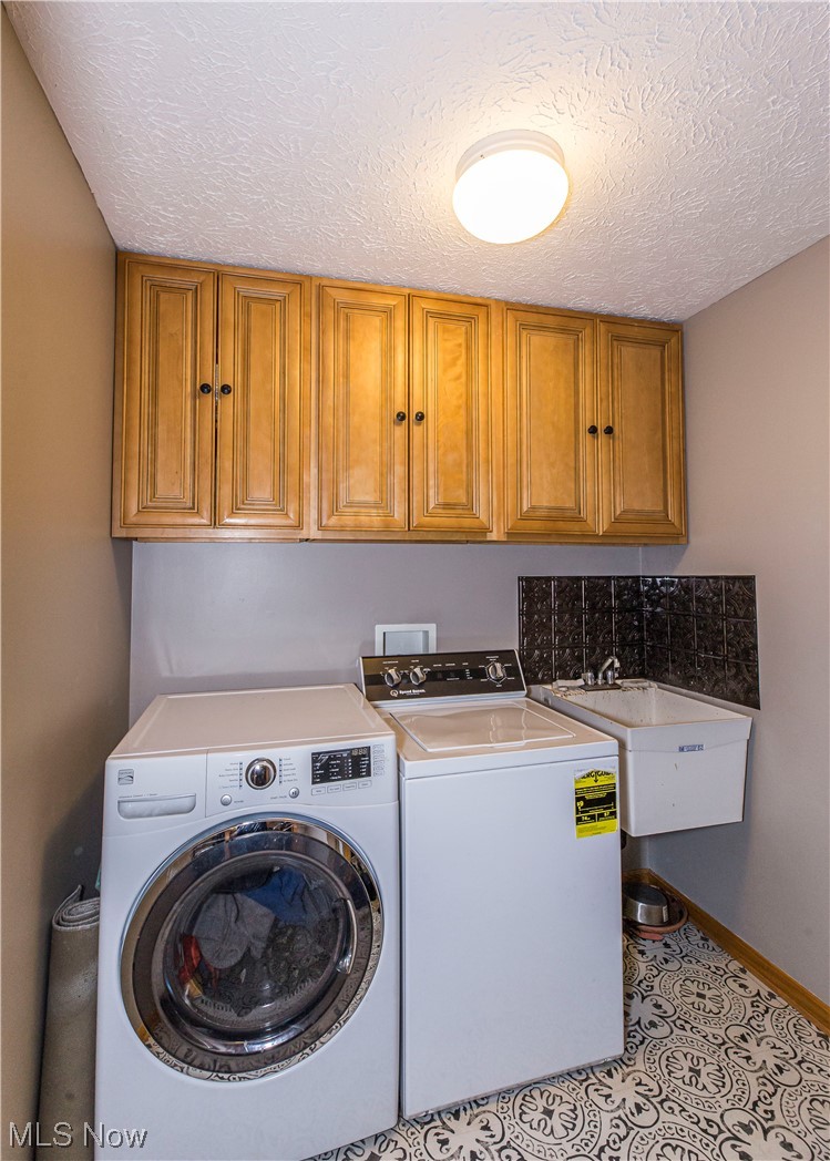 2460 Malone SE