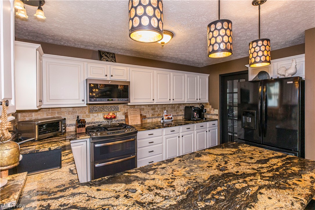 2460 Malone SE
