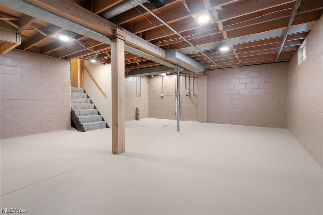 1432 Pauli Street