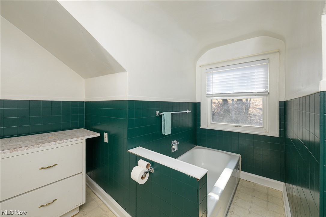 1552 Tonawanda