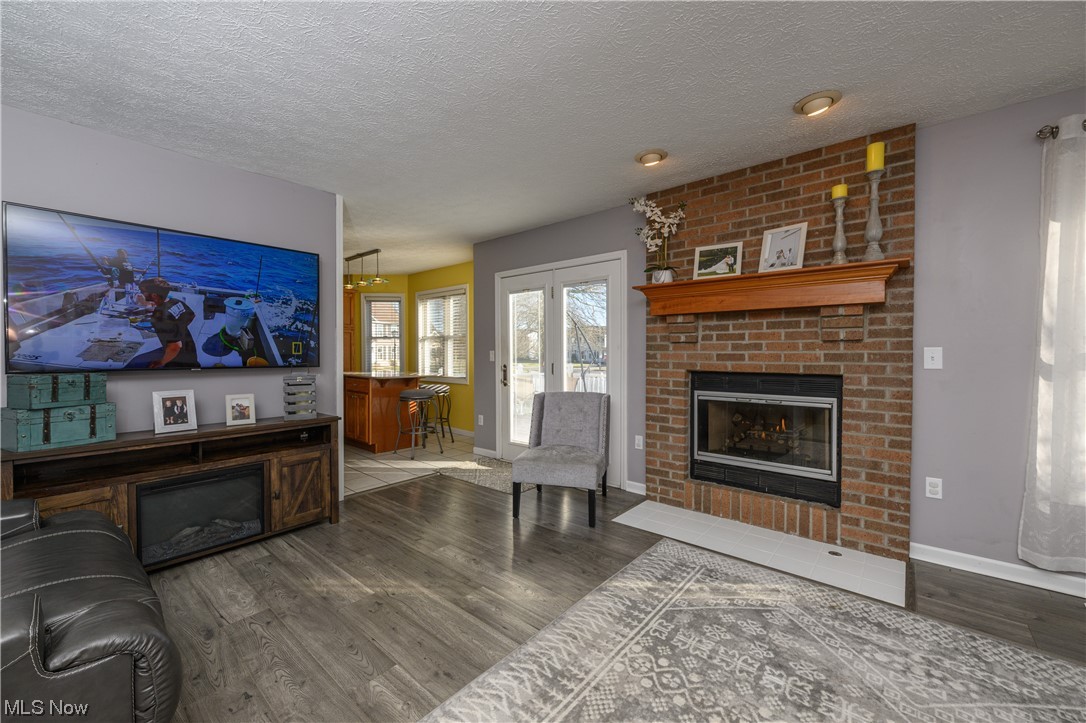 871 Sandlewood Drive