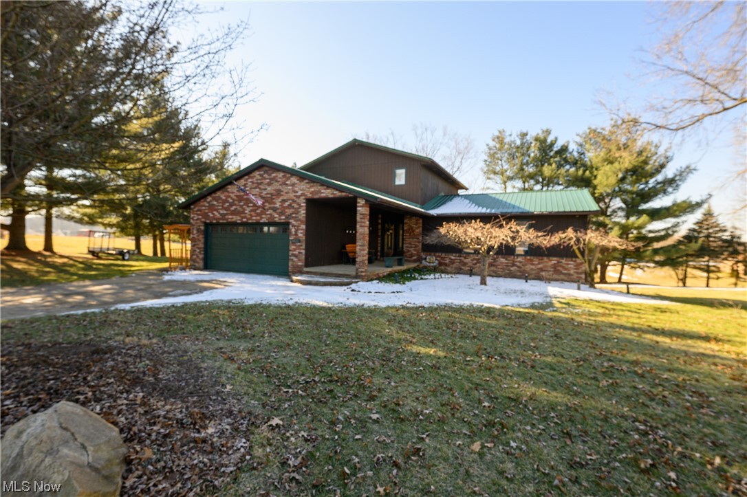 8821 Indian Hills Circle NW
