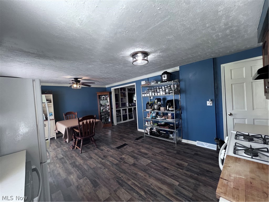 1450 Winslow Drive