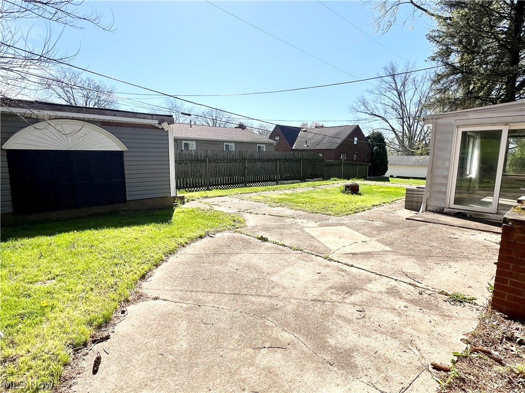 174 Mount Marie Avenue NW