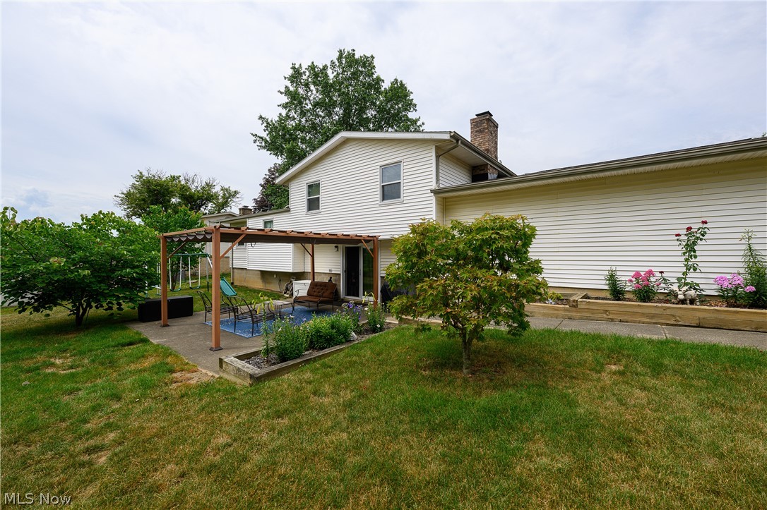 6782 Towpath Avenue NW