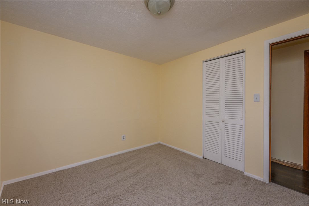 3055 Polly Road
