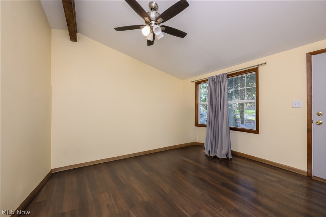 3055 Polly Road
