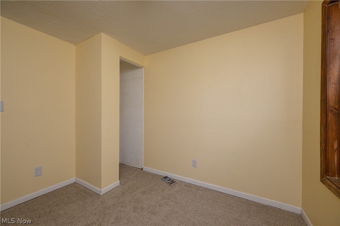 3055 Polly Road