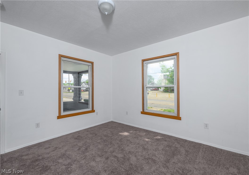 726 Lincoln Way NW