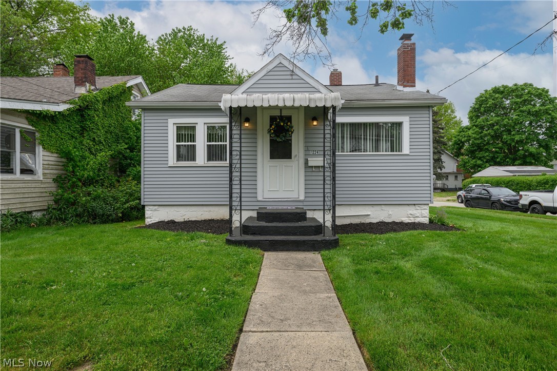 1224 Beardsley Street