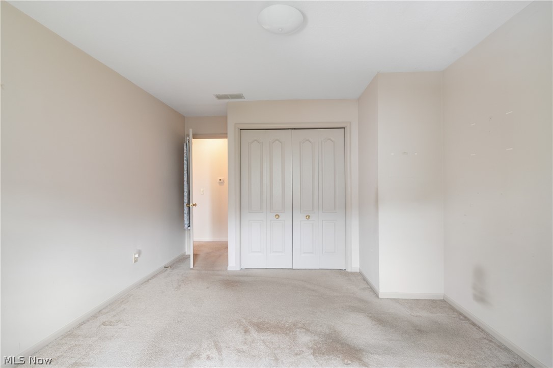 142 Holl Road NE