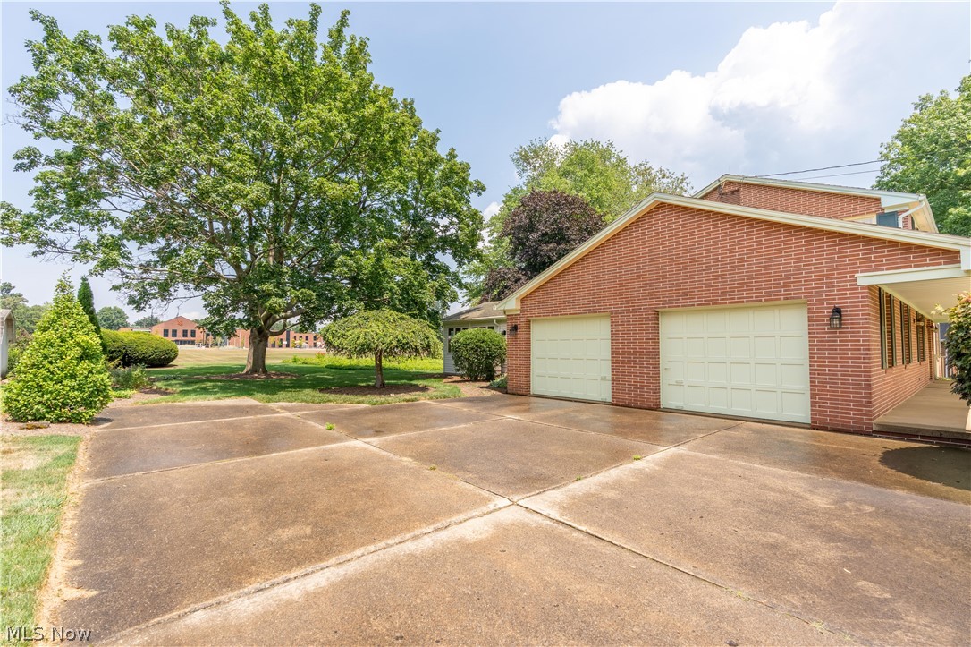 715 Edgewood Street