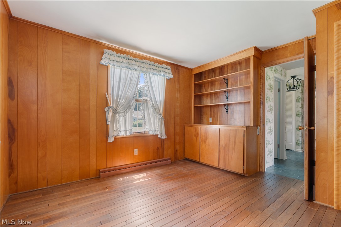715 Edgewood Street
