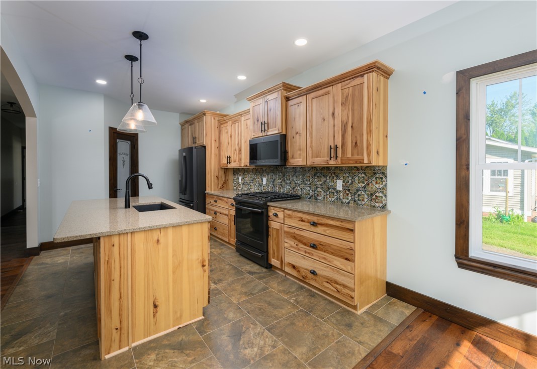 8177 S Cleveland Massillon Road 44
