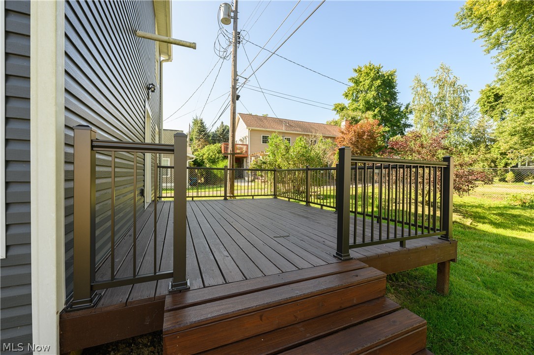 8177 S Cleveland Massillon Road 44