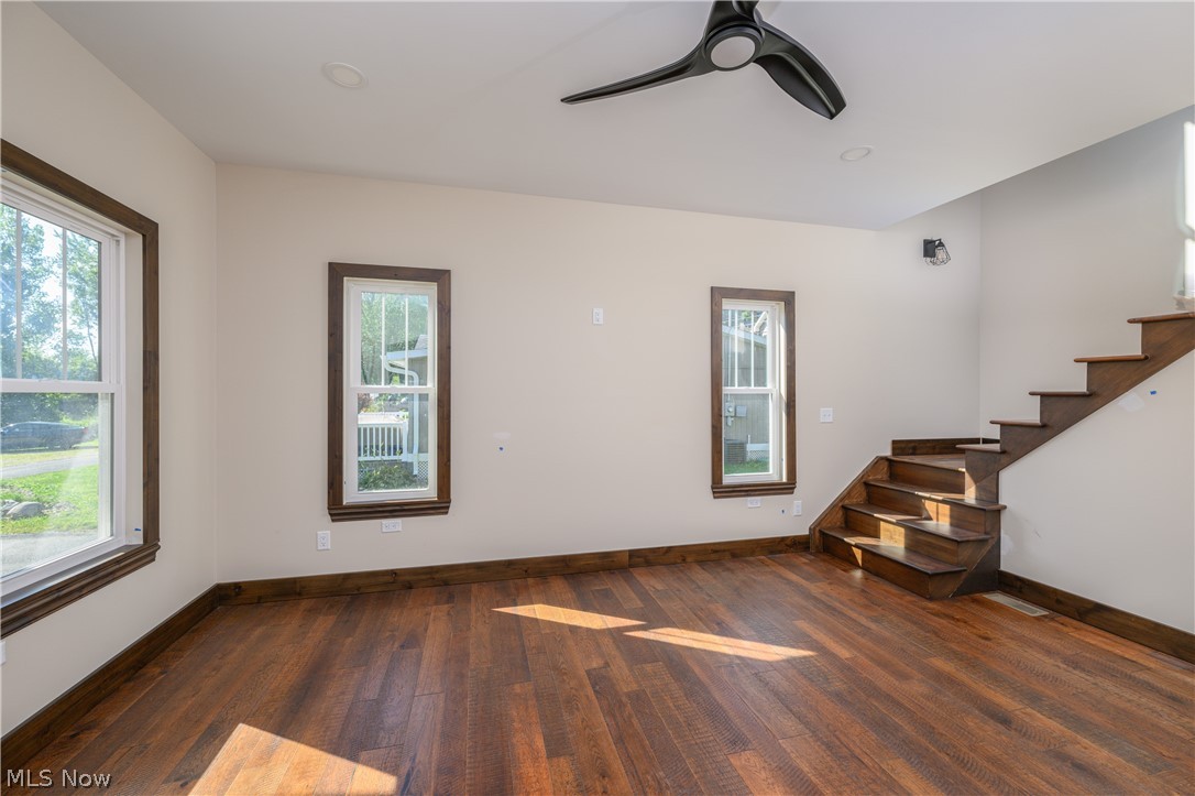 8177 S Cleveland Massillon Road 44