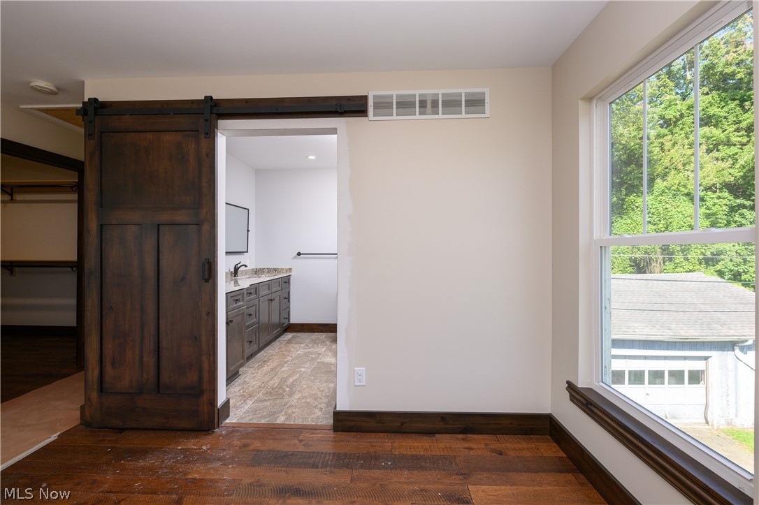 8177 S Cleveland Massillon Road 44