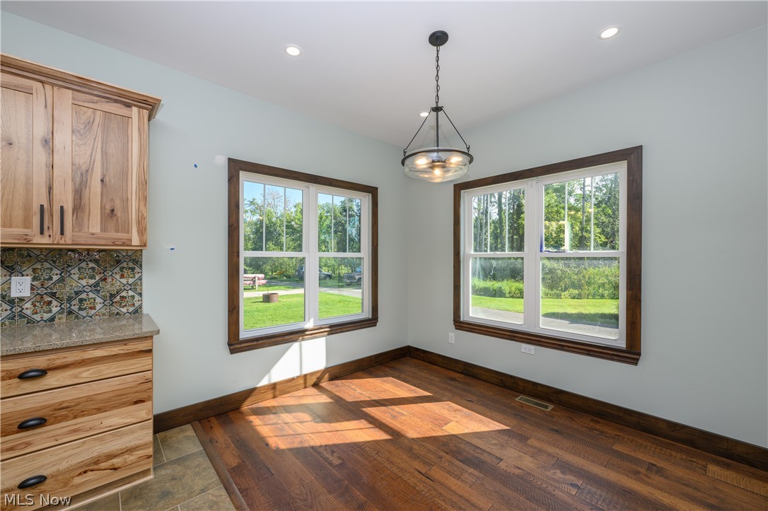 8177 S Cleveland Massillon Road 44