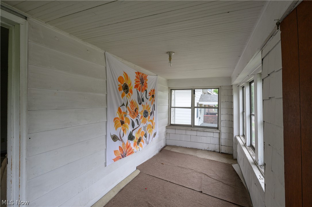 138 E Mill Street