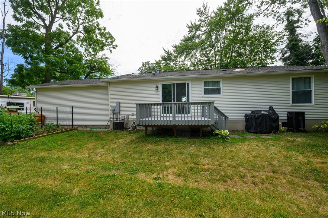 3275 Waterside Drive