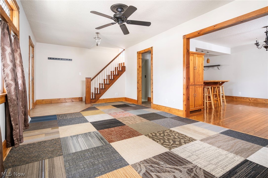 124 Washington Street W
