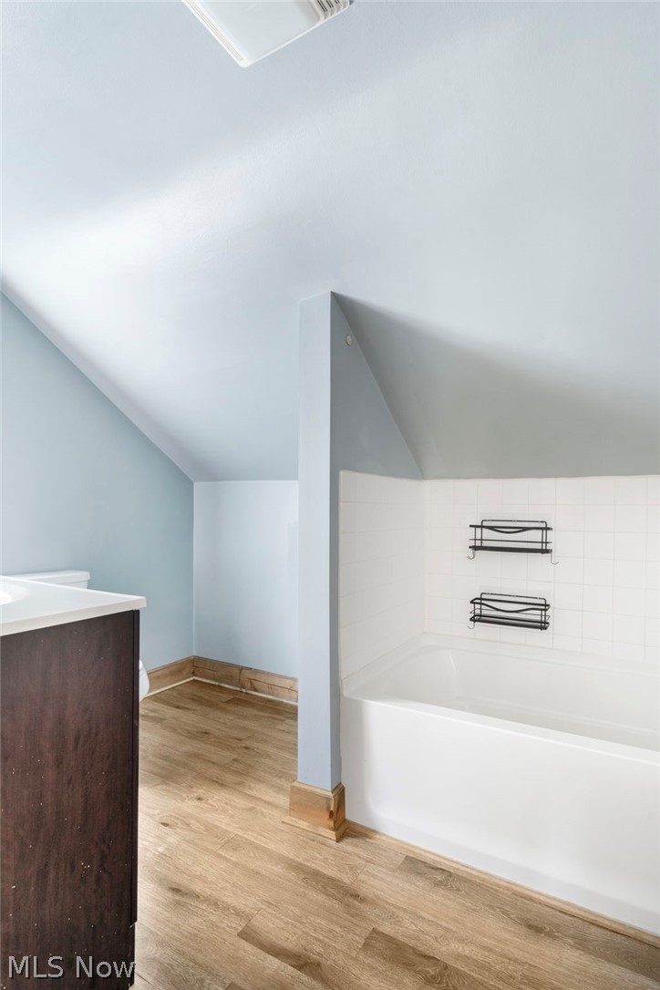 124 Washington Street W