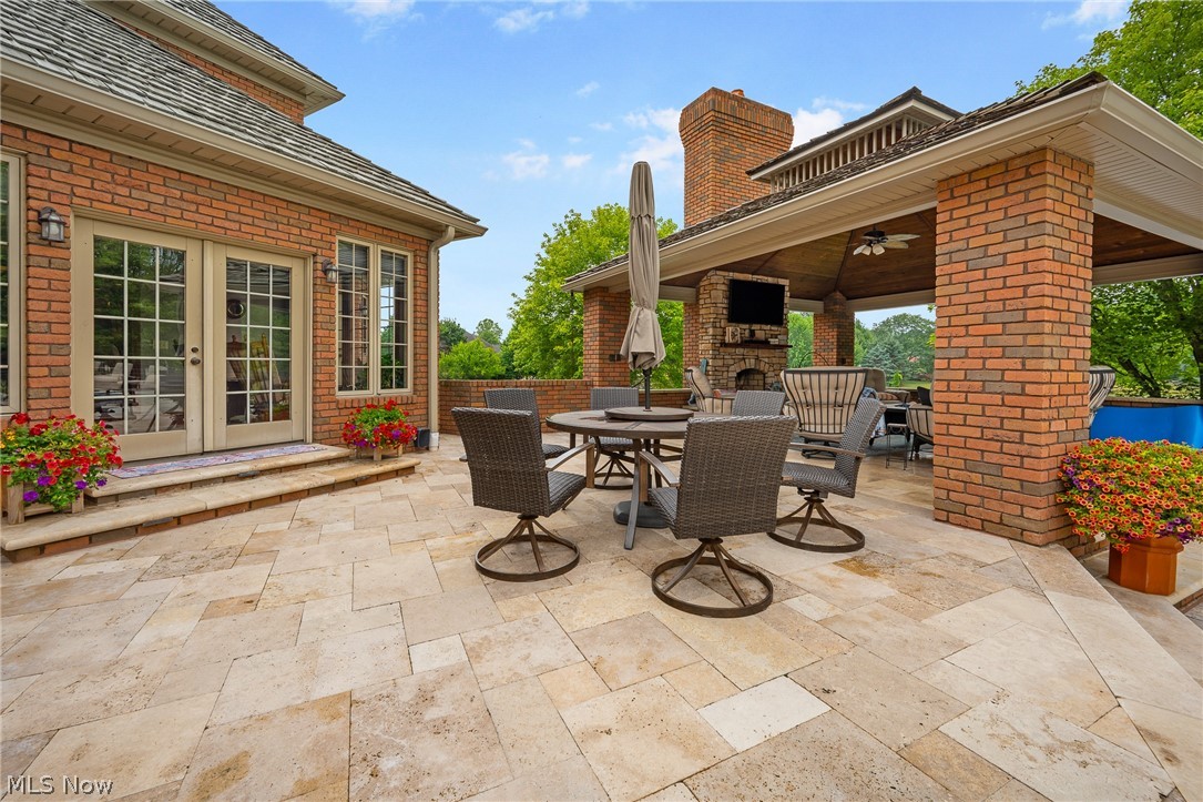 5554 Loma Linda Lane NE