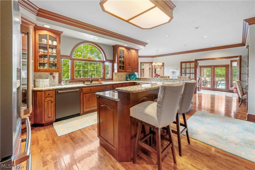 5554 Loma Linda Lane NE