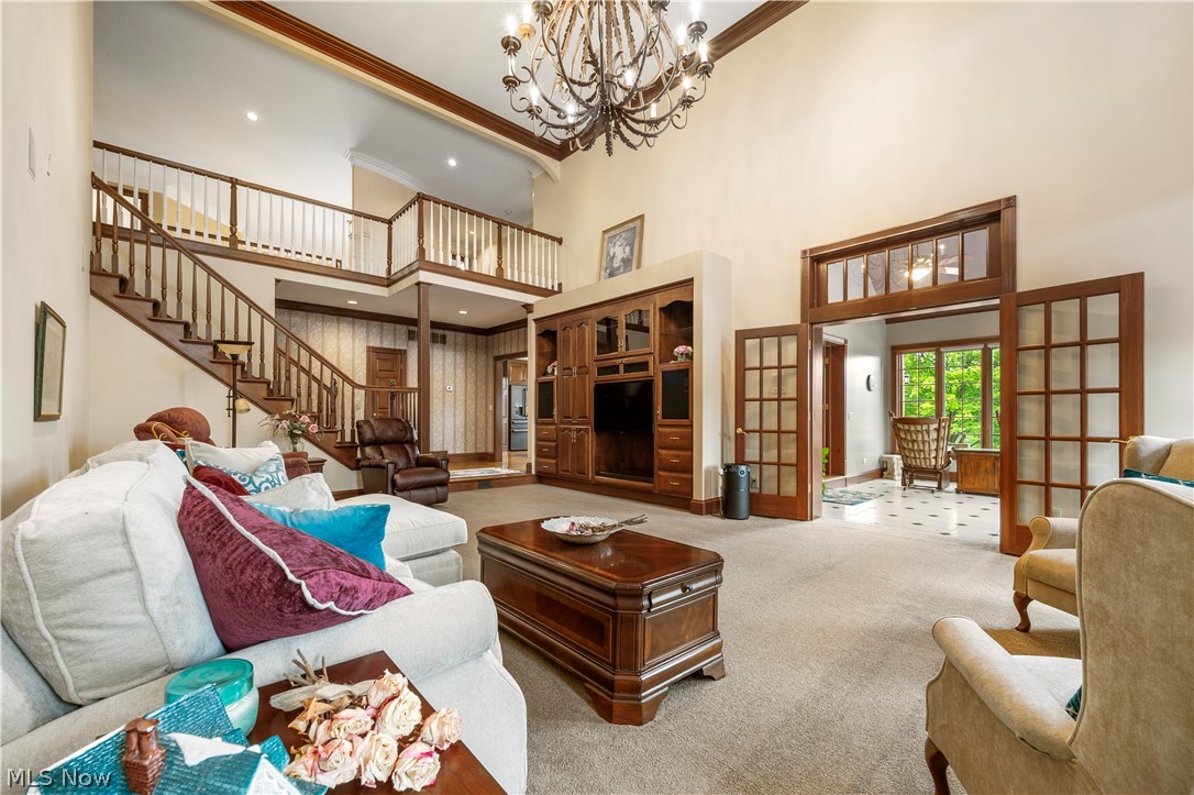 5554 Loma Linda Lane NE