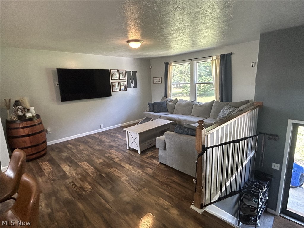 6170 Reno Drive