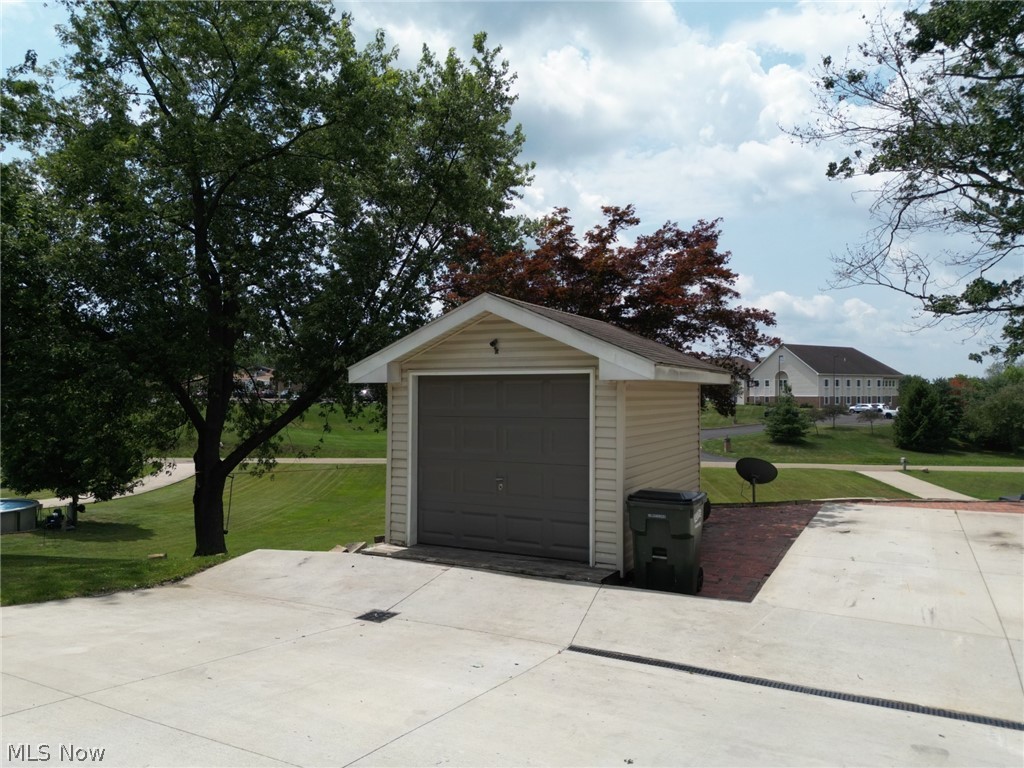 6170 Reno Drive