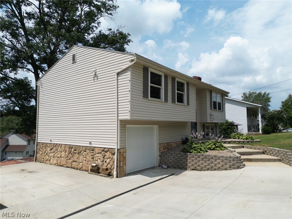 6170 Reno Drive