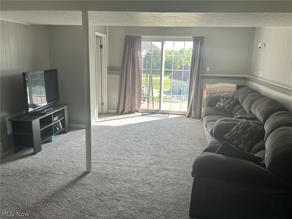 6170 Reno Drive
