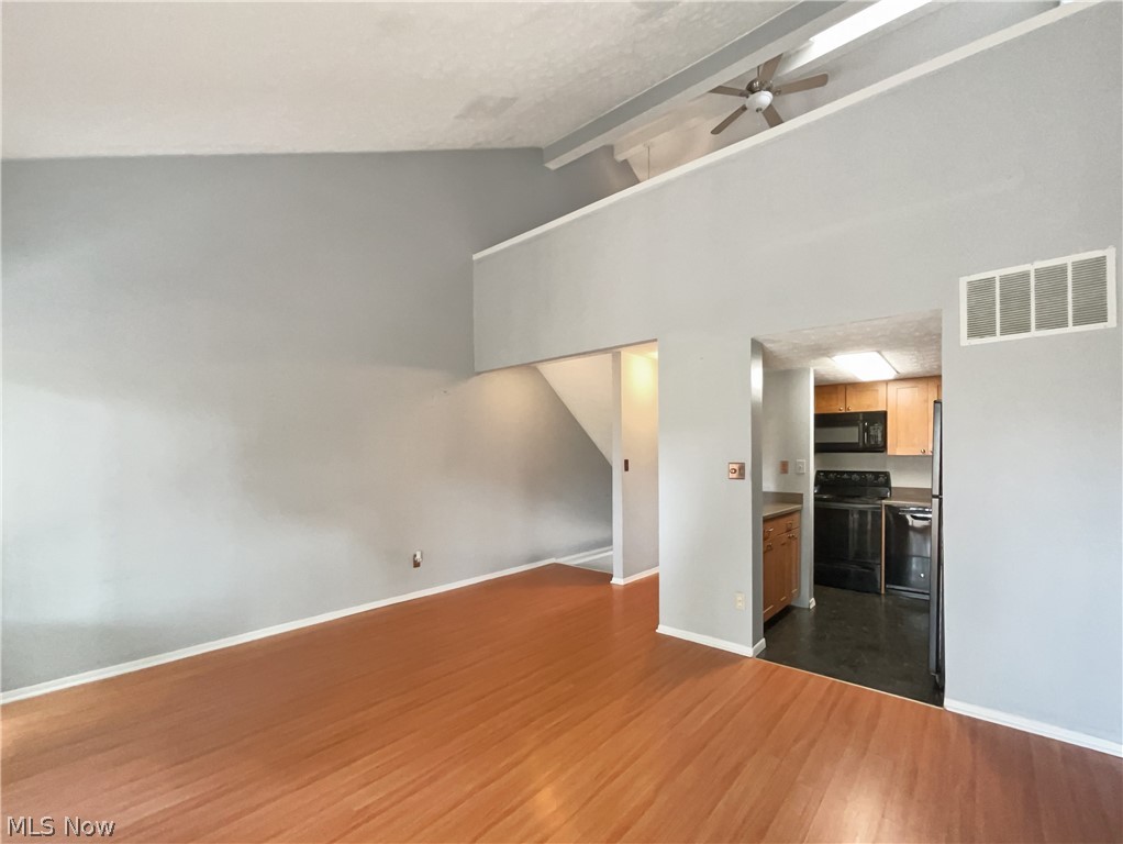 2332 High Street