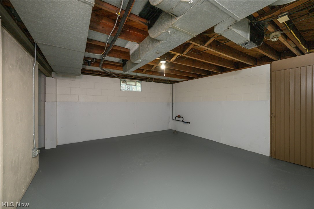 2380 Perry Drive SW