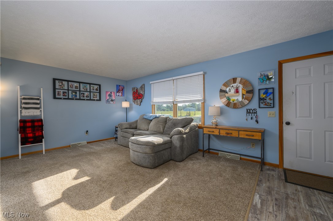 2569 Mcclintocksburg Road