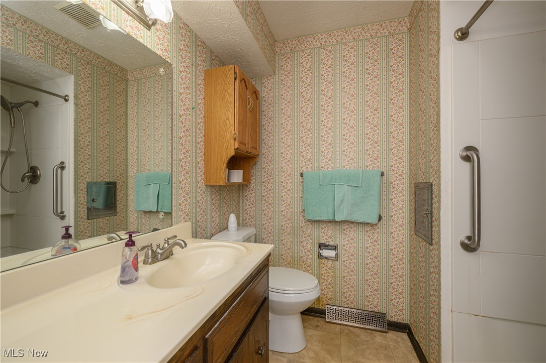 1307 Highwood Drive