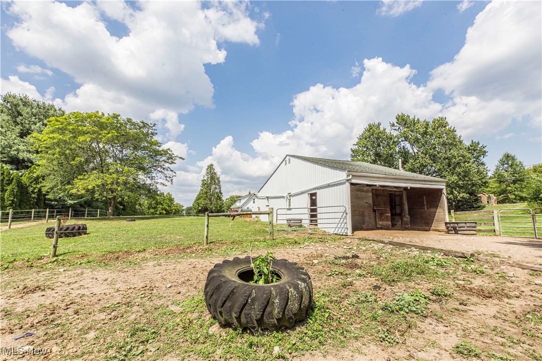 6259 Columbus Road NE