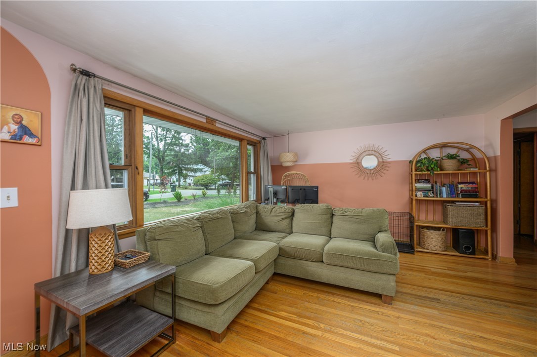 737 Edgewood Avenue SW